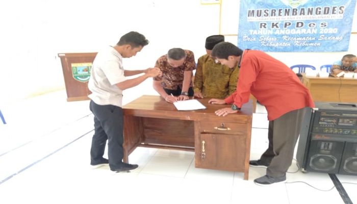 MUSYAWARAH DESA REMBUG STUNTING DESA SEBORO TAHUN 2019 02